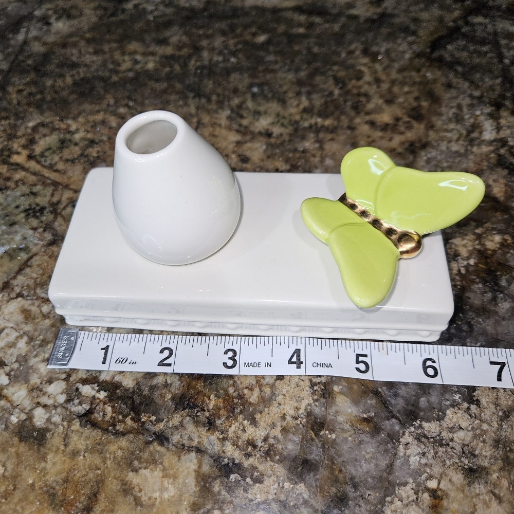 NF Nora Fleming White Ceramic Bud Vase Pen Toothpick Holder Green Butterfly HTF - Picture 16 of 16